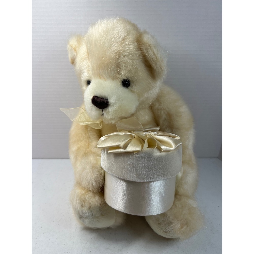 Gund Cream Teddy Bear Plush‎ Holding Satin Gift Trinket Box Cream 48123 10 inch